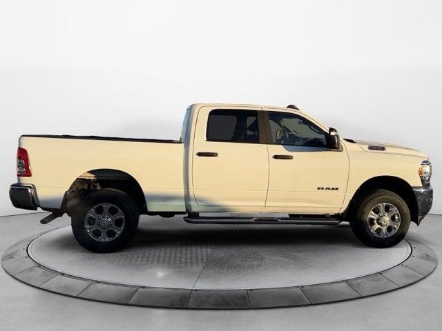 2024 RAM 2500 Big Horn Crew Cab 4x4 64 Box 2024 RAM 2500 Big Horn Crew Cab 4x4 64 Box