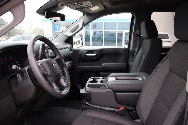 2026 Chevrolet Silverado 1500 4WD Crew Cab Standard Bed Custom Trail Boss