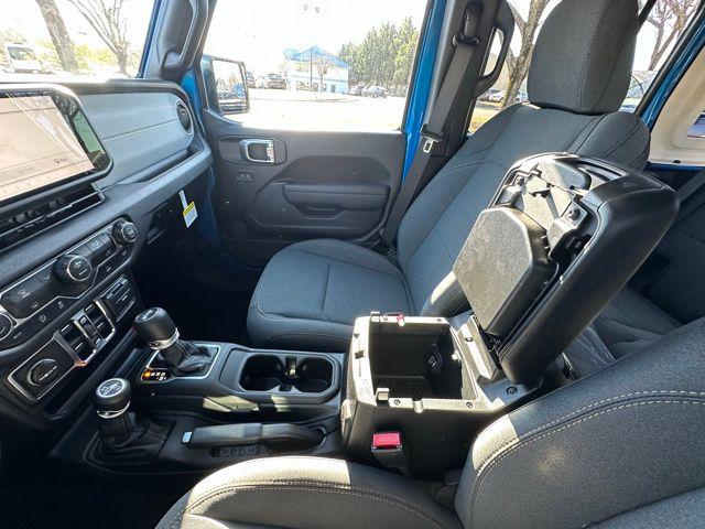 2026 Jeep Wrangler 4-Door Sport 4x4