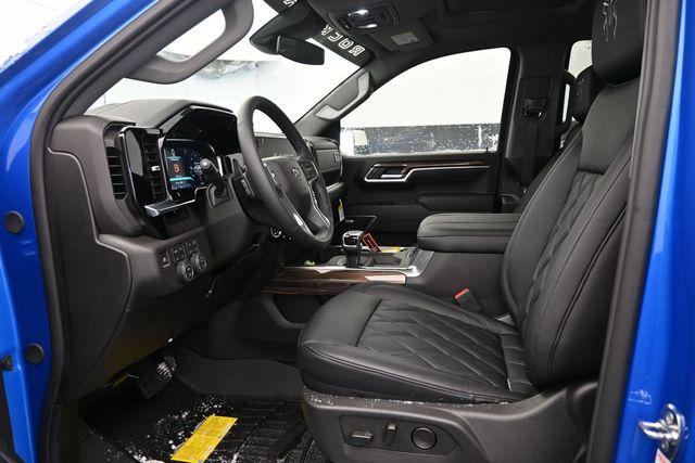 2026 Chevrolet Silverado 1500 4WD Crew Cab Short Bed RST