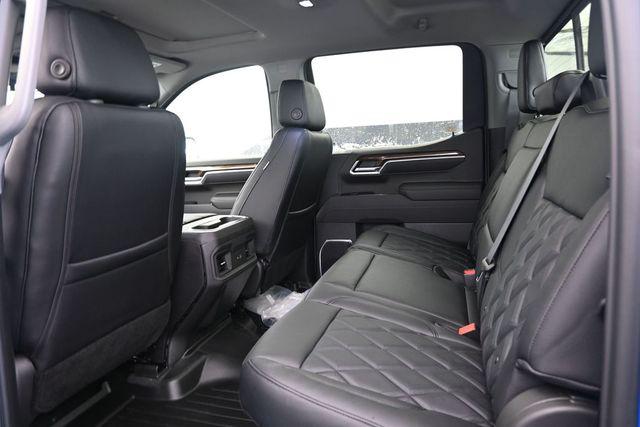2026 Chevrolet Silverado 1500 4WD Crew Cab Short Bed RST