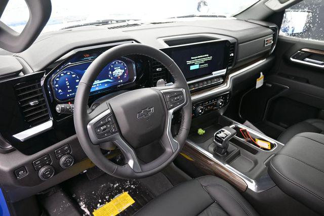 2026 Chevrolet Silverado 1500 4WD Crew Cab Short Bed RST