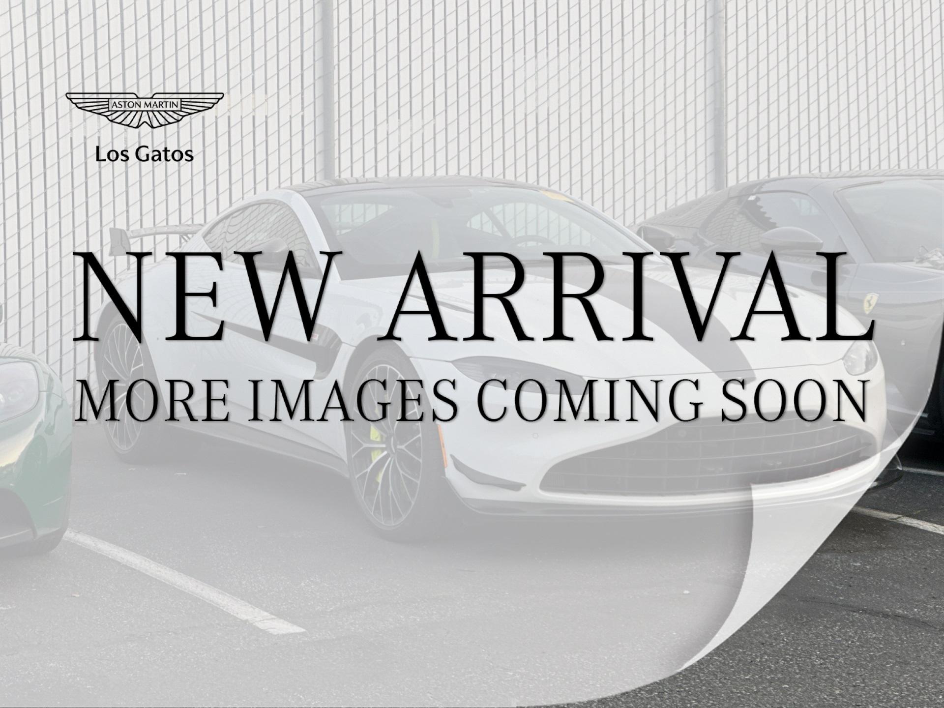 /2022 Aston-Martin Vantage