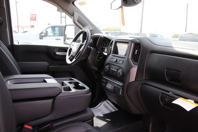 2025 Chevrolet Silverado 3500HD Work Truck