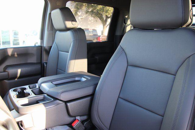 2025 Chevrolet Silverado 3500HD Work Truck
