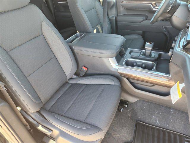 2026 Chevrolet Silverado 1500 2WD Crew Cab Short Bed LT