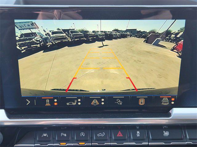 2026 Chevrolet Silverado 1500 2WD Crew Cab Short Bed LT