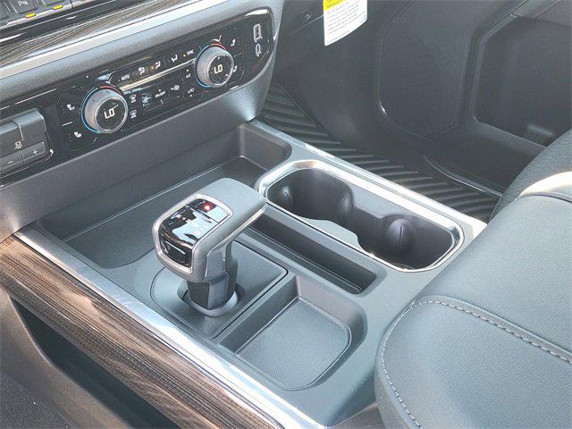 2026 Chevrolet Silverado 1500 2WD Crew Cab Short Bed LT