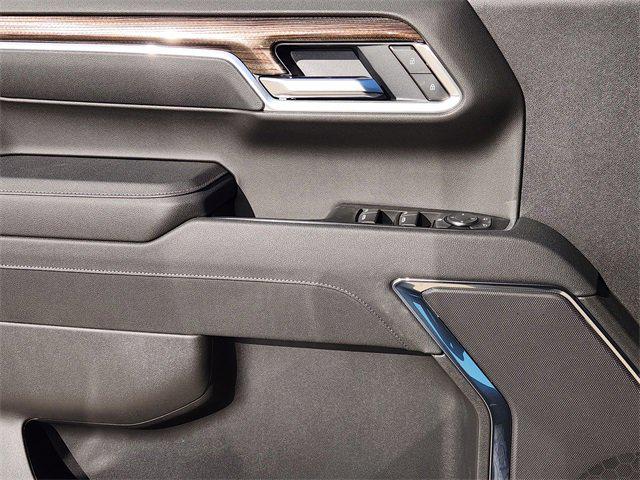 2026 Chevrolet Silverado 1500 2WD Crew Cab Short Bed LT