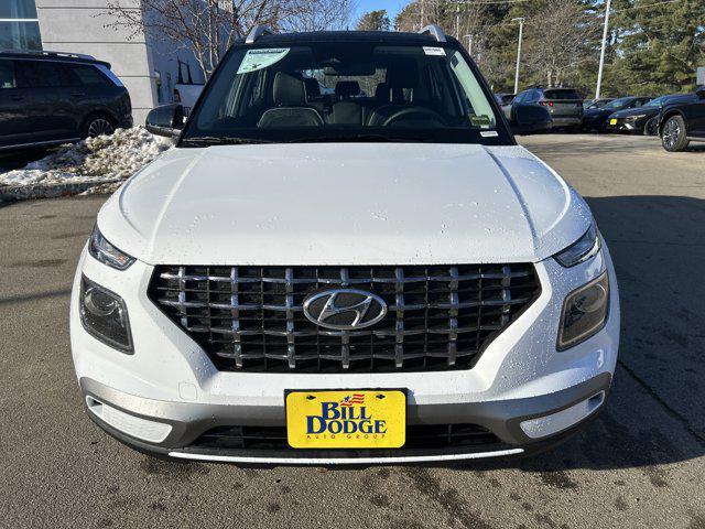 2026 Hyundai Venue SEL w/Two-Tone Roof