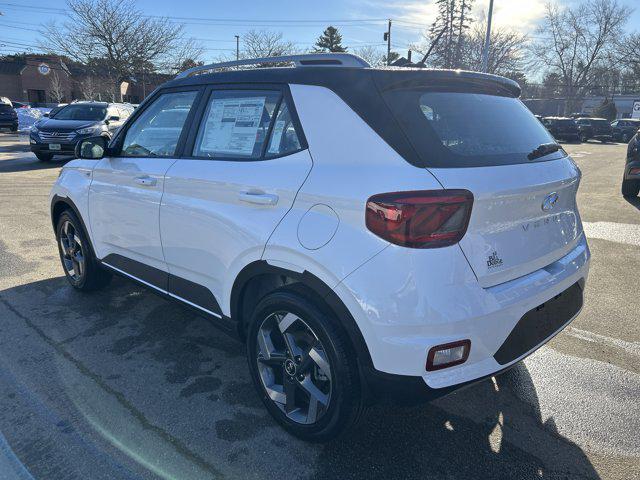 2026 Hyundai Venue SEL w/Two-Tone Roof