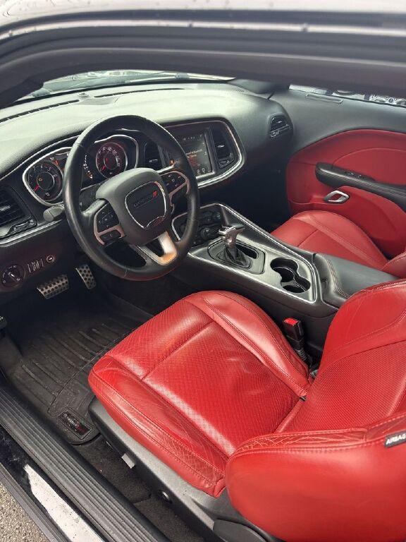 2015 Dodge Challenger SXT Plus