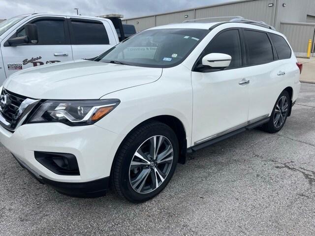 2020 Nissan Pathfinder Platinum 2WD 2020 Nissan Pathfinder Platinum 2WD