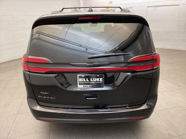 2025 Chrysler Pacifica PACIFICA SELECT