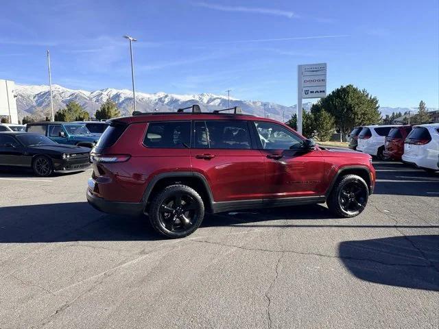 2022 Jeep Grand Cherokee L Altitude 4x4