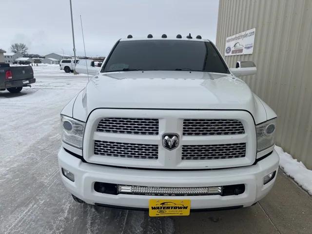 2015 RAM 3500 Laramie 2015 RAM 3500 Laramie