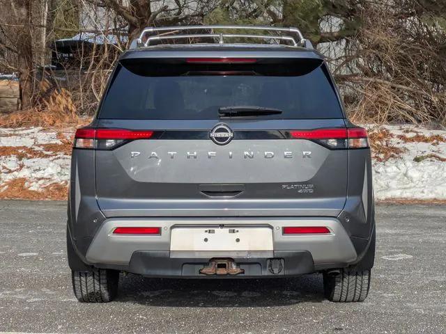 2022 Nissan Pathfinder Platinum 4WD