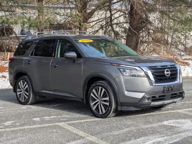 2022 Nissan Pathfinder Platinum 4WD