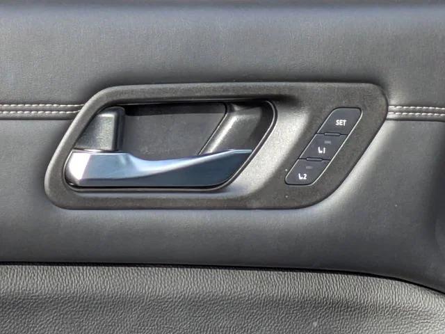 2022 Nissan Pathfinder Platinum 4WD