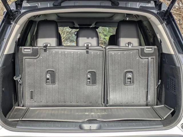 2022 Nissan Pathfinder Platinum 4WD