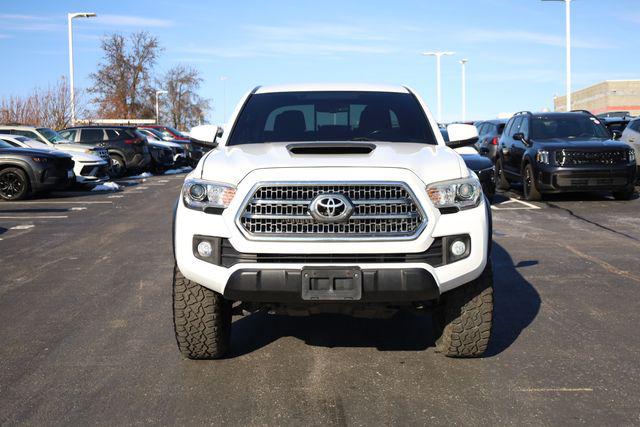 2017 Toyota Tacoma 
