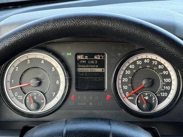 2017 Ram 1500 Tradesman Crew Cab 4x4 5'7" Box