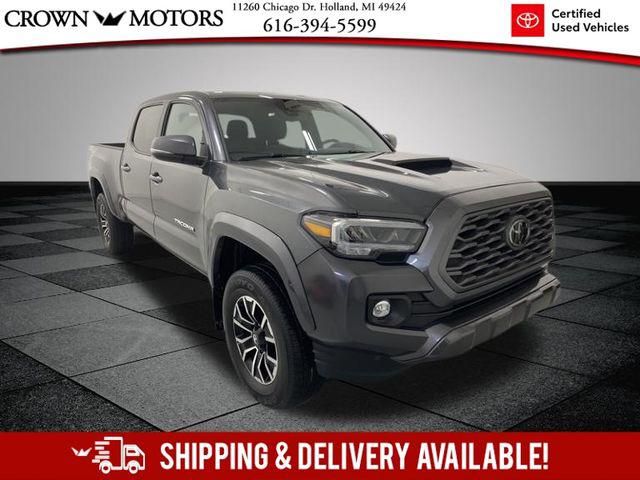 2023 Toyota Tacoma TRD Sport's photo