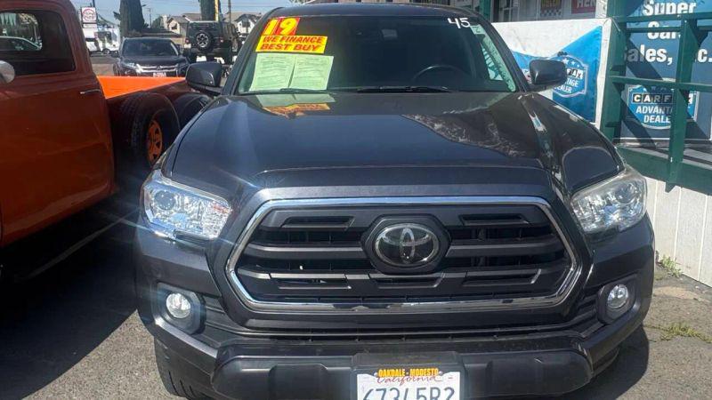 2019 Toyota Tacoma SR5