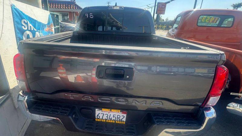 2019 Toyota Tacoma SR5