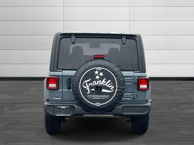 2026 Jeep Wrangler 4-Door Sport RHD 4x4