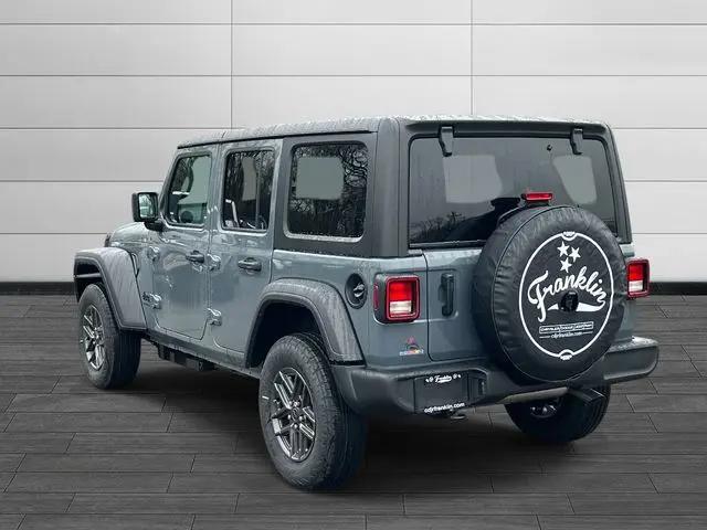 2026 Jeep Wrangler 4-Door Sport RHD 4x4