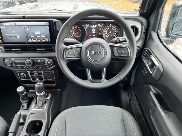 2026 Jeep Wrangler 4-Door Sport RHD 4x4