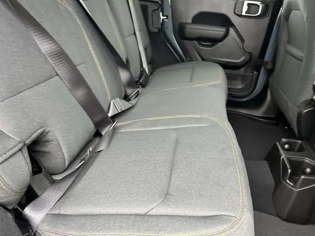 2026 Jeep Wrangler 4-Door Sport RHD 4x4