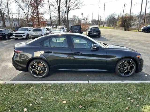 2025 Alfa Romeo Giulia Intensa AWD