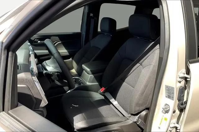 2026 GMC Canyon Elevation, RWD