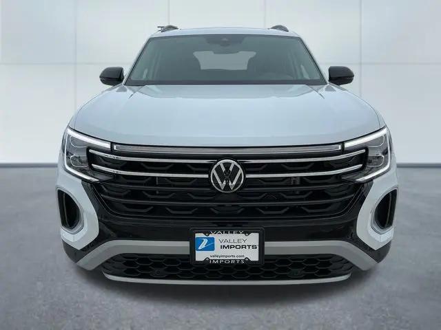 2026 Volkswagen Atlas Peak Edition
