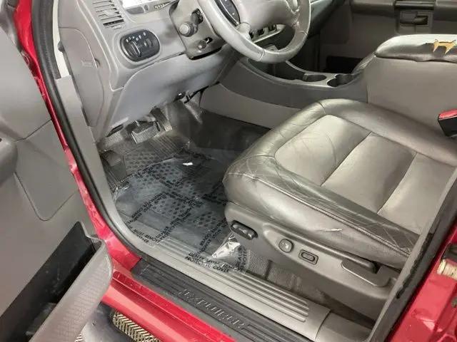 2004 Ford Explorer Sport Trac XLS