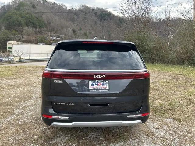 2022 Kia Carnival MPV LX