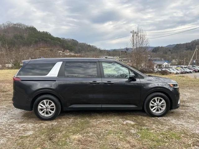 2022 Kia Carnival MPV LX