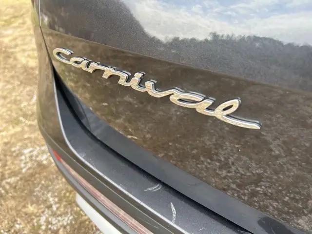 2022 Kia Carnival MPV LX
