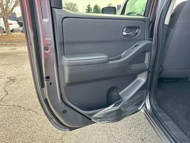 2026 Nissan Frontier Crew Cab SV 4x4