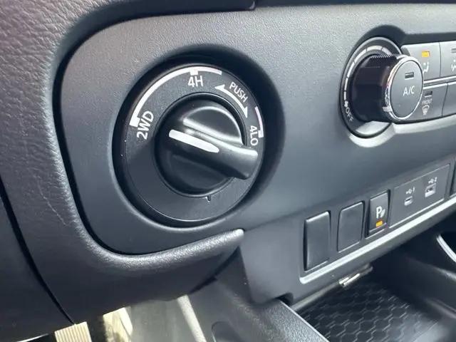 2026 Nissan Frontier Crew Cab S 4x4