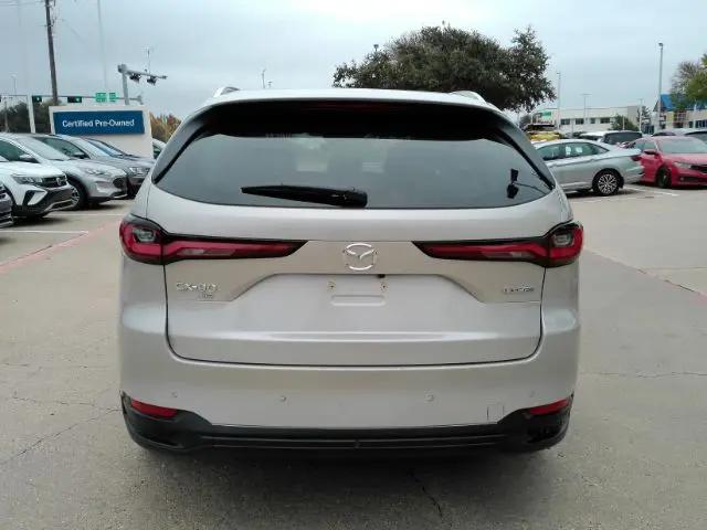 2025 Mazda X-90 Preferred Package