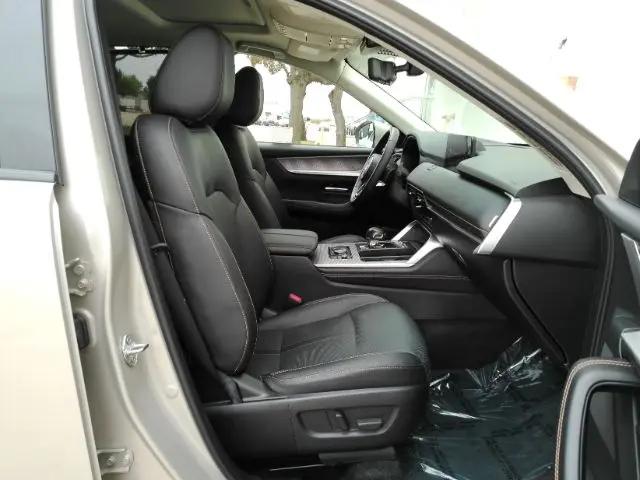 2025 Mazda X-90 Preferred Package