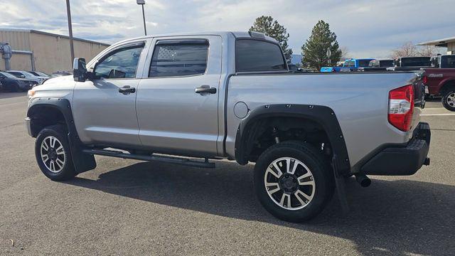 2017 Toyota Tundra SR5 5.7L V8