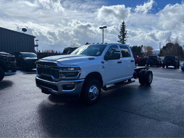 2026 RAM 3500 Chassis RAM 3500 TRADESMAN CREW CAB CHASSIS 4X4 60 CA