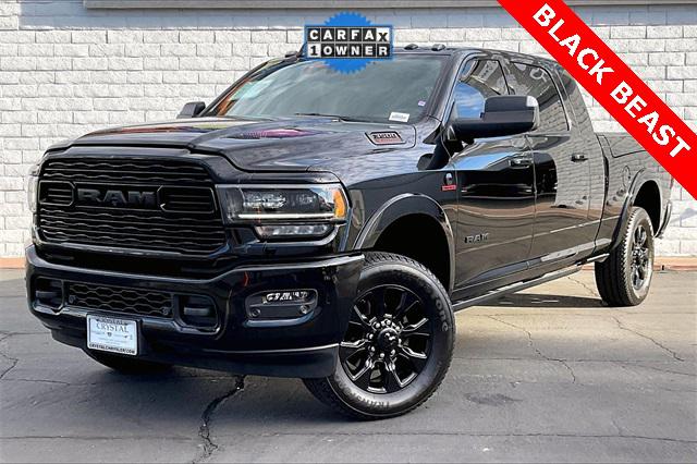 2022 RAM 3500 Limited Mega Cab 4x4 64 Box