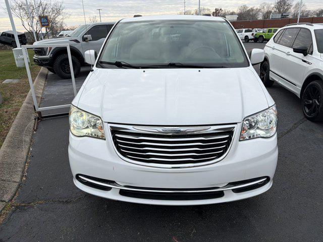2014 Chrysler Town and Country Touring