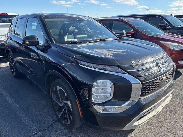 2022 Mitsubishi Outlander Black Edition S-AWC 2022 Mitsubishi Outlander Black Edition S-AWC