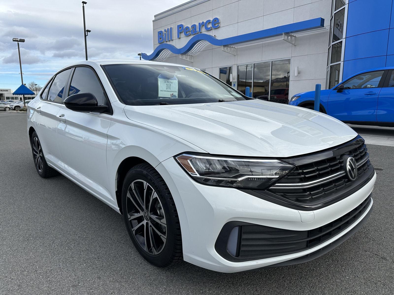 2022 Volkswagen Jetta Sport's photo